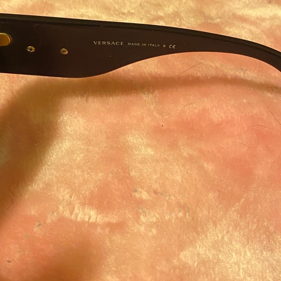 Versace Sunglasses - Picture 4 of 6